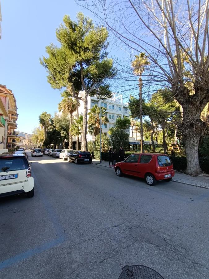 Residenza Topazio San Benedetto del Tronto Exterior photo