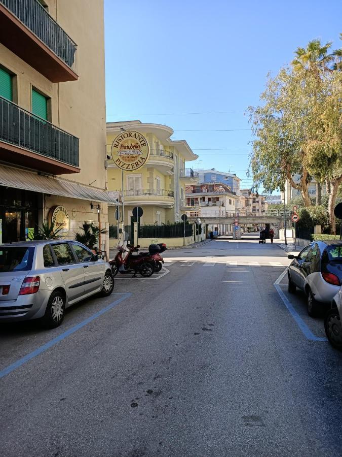 Residenza Topazio San Benedetto del Tronto Exterior photo