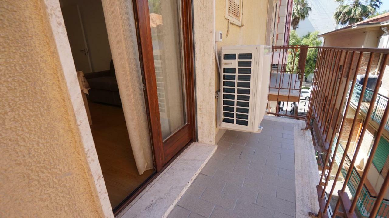 Residenza Topazio San Benedetto del Tronto Exterior photo