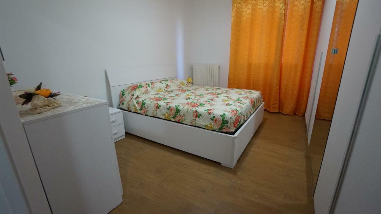 Residenza Topazio San Benedetto del Tronto Exterior photo